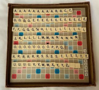 Magnetic Travel Scrabble,  Vintage 1976 Selchow & Righter Edition 2