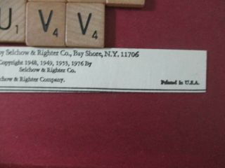 100 SCRABBLE WOOD GAME TILES COMPLETE SET DATED 1976 ALPHABET LETTER CRAFTS EUC 2