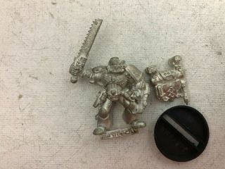 Warhammer 40k Space Marines Apothecary With Chainsword Medic Hq Metal Oop