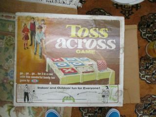 Vintage Toss Across Game By Ideal W/ Beanbags