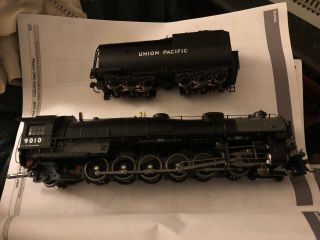Mth Ho 9010 Union Pacific 4 - 12 - 2 Steam Engine With Tender Dc Dcc