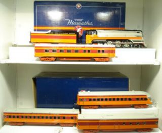 Lionel 6 - 13004 Standard Gauge Hiawatha Steam Locomotive With 4 - Car Passenger Set