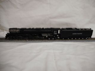 Athearn Genesis Ho Union Pacific 4 - 6 - 6 - 4 Challenger Locomotive 3985 Dcc/sound