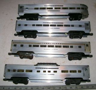 4 X Lionel 2530 Series Aluminum Streamliner Lighted Passenger Train Cars