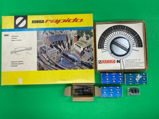 Arnold - Rapido N Gauge 0851 Turntable W/motor,  0855 Selector,  0852 Extensions
