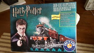 Lionel 7 - 11020 Hogwarts Express Train,  Box