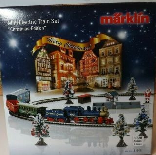 Marklin Z Mini Club 81846 Christmas Train Set