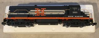 Aristo Craft Trains Diesel Locomotive GE U25 - B NH Haven 1:29 3