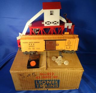 Lionel Postwar 352 Ice Depot Set 1955 - 57/original Box