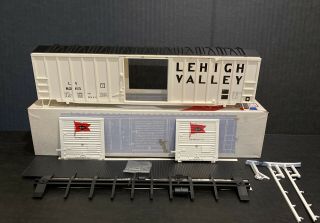 O Scale Weaver Quality Craft Model 50’ Sliding Door Box Car Kit Lehigh Valley