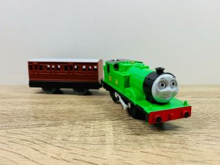 Oliver & Red Passenger Coach - Thomas The Tank Motorised Trackmaster Trains Tomy