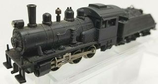 N Arnold 0 - 6 - 0 Unlettered Locomotive & Tender W/jewel Case