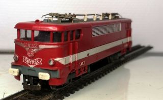 Jouef Echelle Ho 1/87 Locomotive Sncf Bb 16001 " Le Capitole " Rouge Sans Boite