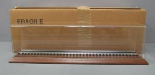 O Scale 24 Inch Display Case W/wooden Base Ex/box