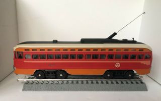 Mth Railking 30 - 2513 - 1 Pacific Pcc Electric Streetcar With Proto Sound