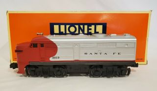 Lionel 6 - 18919 Santa Fe Alco A - Unit Non - Powered Dummy Diesel Engine Locomotive