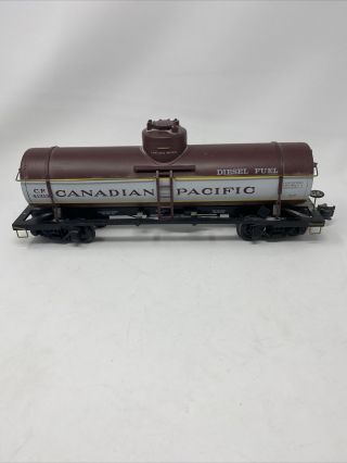 Aristo Craft Canadian Pacific 41315 Single Dome Chemical Tank Car 2