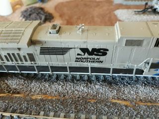 Custom painted and decaled resin Norfolk Southern ac44c6m Shell 4005. 2