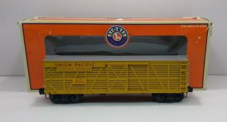 Lionel 6 - 17700 Union Pacific 40 Ton Stock Car/box