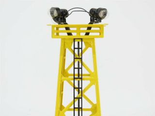 O Scale MTH Rail King 30 - 9025 Floodlight Tower 395 - Powered 2