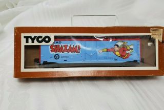 Vintage 1977 Tyco Ho Train Dc Comics Head Shazam Billboard Box Car