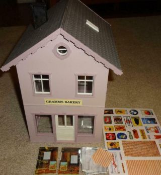 Piko G Scale Village House Gramms Bakery Model Kit
