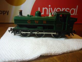 Hornby R041 Great Western 8751 Pannier Tank Steam Locomotive,  Green,  Gwr