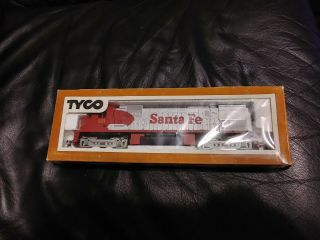 Vintage Tyco Santa Fe 4301 Locomotive Ho Scale