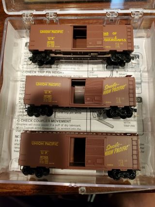N Scale Micro Train Union Pacific Box Cars