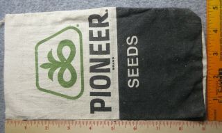 Vintage Pioneer Hybrid Seed Corn Cloth Sack Feed Seed Farm Sack Sweet Corn Seeds 2
