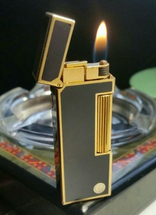 Newly Serviced,  Dunhill D Logo Black Lacquer Gold Rollagas Lighter