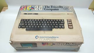 Commodore Vic 20 Personal Computer System Boxed Made Usa Vintage Ntsc