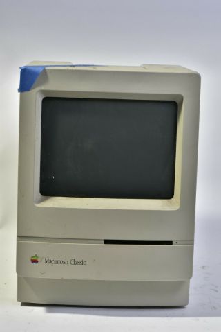 Vintage Apple Macintosh Classic Model M0420 Personal Computer 2