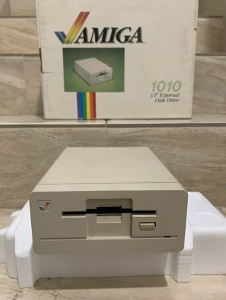 Vintage Commodore Amiga 1010 External 3.  5 " Floppy Disk Drive Box