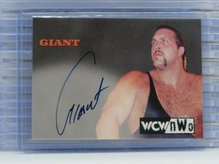 1998 Topps Wcw Now Giant Auto Autograph Card R23