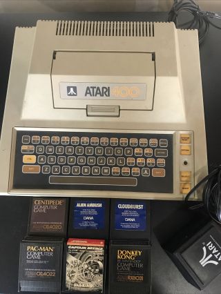 Rare Vintage Atari 400 8 Bit Computer - - Powers Up,  Ac Adapter: 6 Games