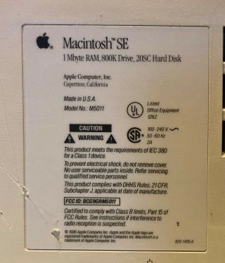 Vintage Apple Mac SE Model M5011 PC.  LQQK 3