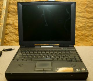Vintage Gateway Solo 2550 Pentium Iii 64mb Cd - Rom Floppy M136