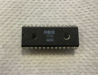 Pulled Great Shape Mos 6581 Sid C64 Commodore 64