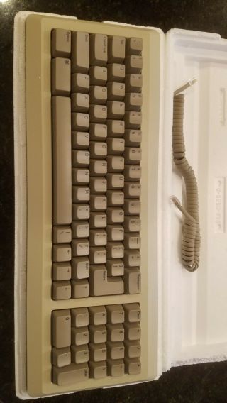 Apple Keyboard For Macintosh Model M0110a W/ Cable