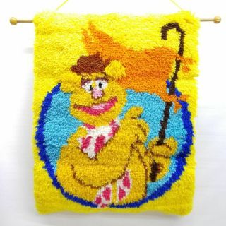 Fozzy Fozzie Bear Muppets Vintage Wall Hanging Handmade Latch Hook Rug Yarn Art