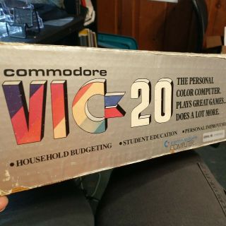 Commodore Vic - 20 Personal Home Computer with Box Complete w/ Game 2