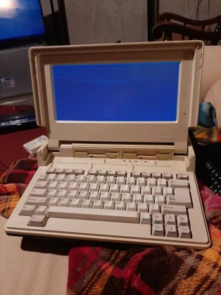 Tandy 1400 Personal Computer Lt Model 25 - 3500 In Great