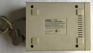 COMMODORE AMIGA 1010 3.  5 INCH EXTERNAL DISK DRIVE FLOPPY read 2
