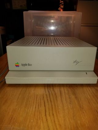 Vintage Apple Iigs A2s6000 Desktop Computer Limited Woz Edition - Powers On Xtra