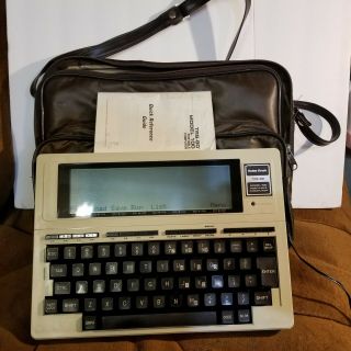 Trs - 80 Model 100 Portable Personal Computer W/case & Quick Reference Guide