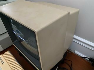 Sears SR 3000 Color TV Monitor - Composite / RGB 3