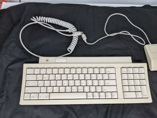 Vintage Apple Macintosh Keyboard Ii M0487 & Adb Mouse