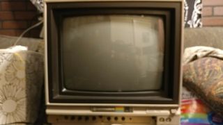 Vintage Commodore Model 1702 Video Monitor And