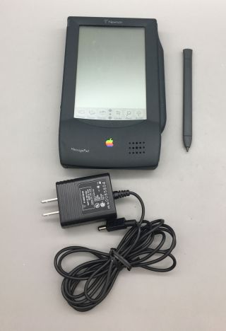 Apple Newton Messagepad H1000 With Stylus & Charger A23